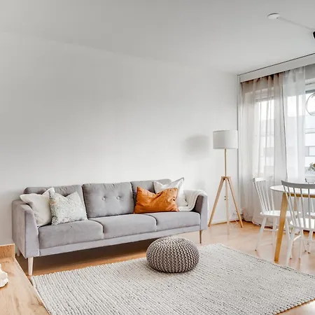 Lägenhet Penthouse Studio In The Heart Of Downtown Turku!